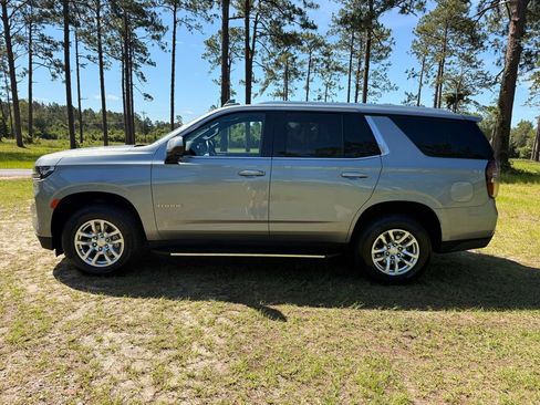 Used 2024 Chevrolet Tahoe LT AWD/4WD image 2