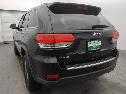 Used 2018 Jeep Grand Cherokee Limited AWD/4WD image 5