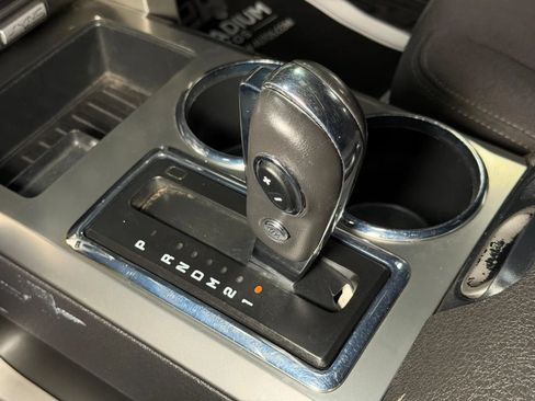 Used 2014 Ford F150 FX4 w/ Equipment Group 401A Mid AWD/4WD image 27