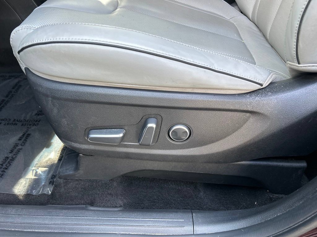 Used 2024 Hyundai Palisade SEL FWD image 14
