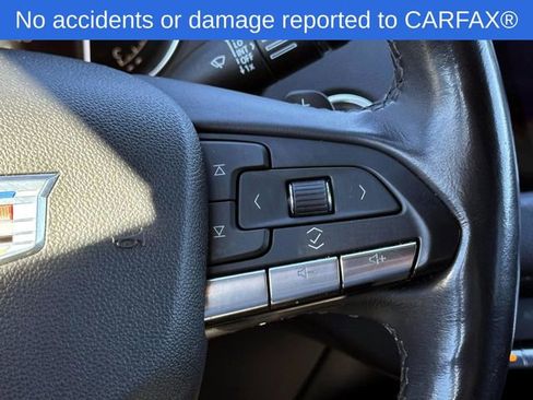 Certified 2023 Cadillac XT4 Luxury w/ Cold Weather Package image 23