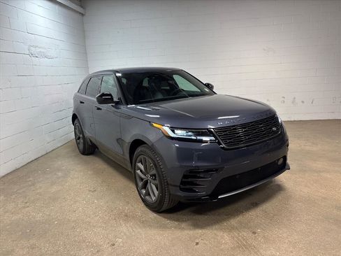 New 2026 Land Rover Range Rover Velar Dynamic SE image 4