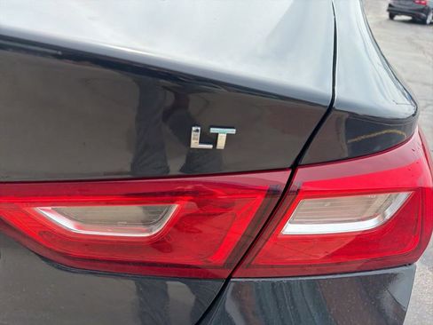 Used 2025 Chevrolet Malibu LT w/ LPO, Floor Liner Package image 4