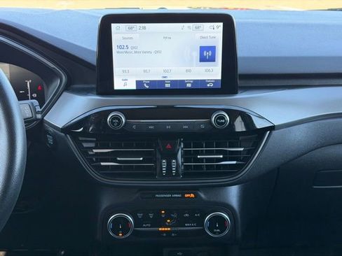 Used 2025 Ford Escape Active image 27