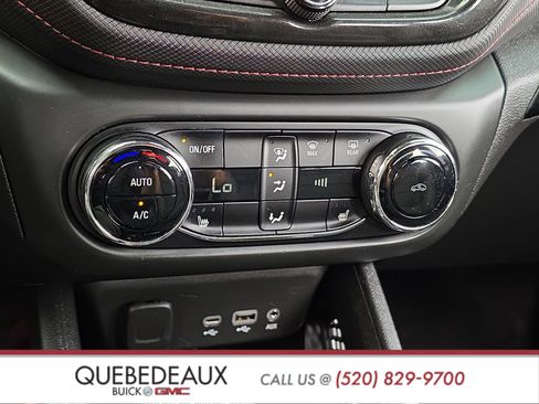 Used 2021 Chevrolet TrailBlazer RS w/ Convenience Package AWD/4WD image 18