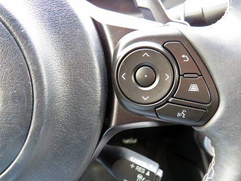 Used 2024 Toyota GR86 Premium image 25