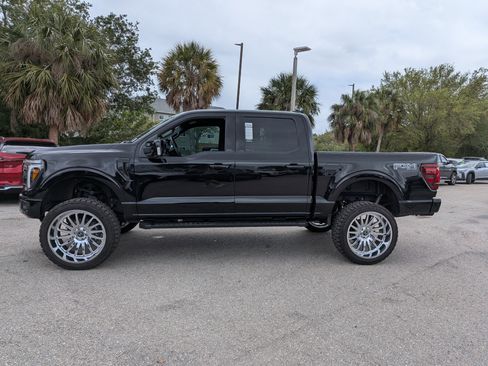 Used 2025 Ford F150 Lariat w/ Equipment Group 501A Mid image 7