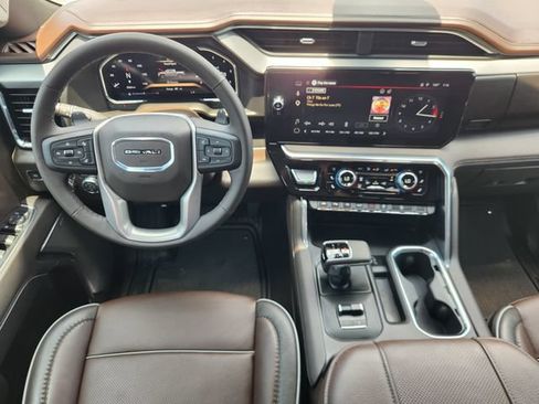 Used 2026 GMC Sierra 1500 Denali w/ Denali Reserve Package AWD/4WD image 27