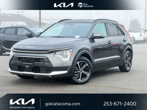 Used 2024 Kia Niro EX image 1