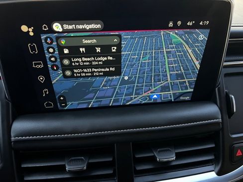 Used 2024 GMC Yukon XL SLT image 30