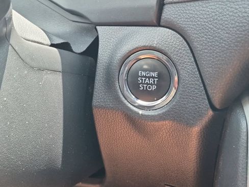 Certified 2025 Toyota RAV4 XLE AWD/4WD image 19