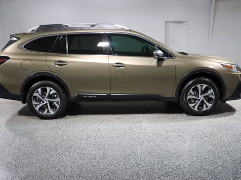Used 2021 Subaru Outback Touring w/ Popular Package #2 AWD/4WD image 6