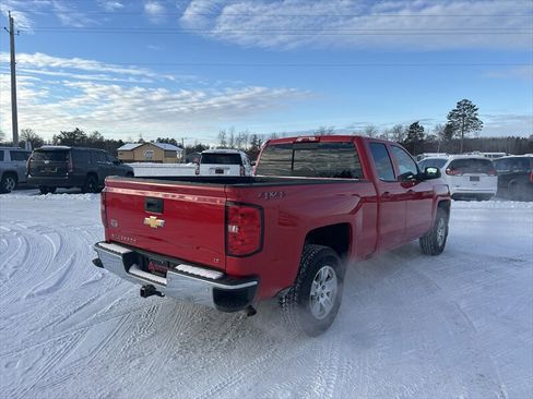 Used 2018 Chevrolet Silverado 1500 LT w/ All Star Edition AWD/4WD image 4