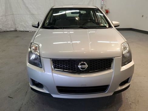 Used 2012 Nissan Sentra 2.0 SR w/ Special Edition Pkg FWD image 9