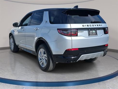 New 2026 Land Rover Discovery Sport Landmark image 7