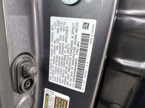 Used 2022 Honda CR-V Touring image 18