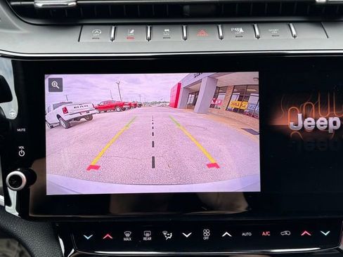 New 2026 Jeep Grand Cherokee L 2WD image 21