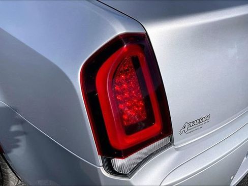 Used 2023 Chrysler 300 S image 32