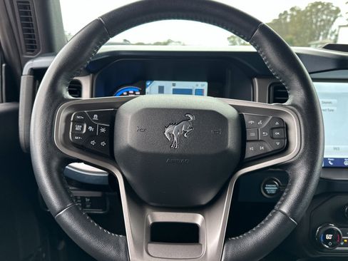 Used 2021 Ford Bronco Outer Banks image 22