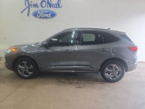 Used 2024 Ford Escape ST-Line w/ Tech Pack #1 AWD/4WD image 29