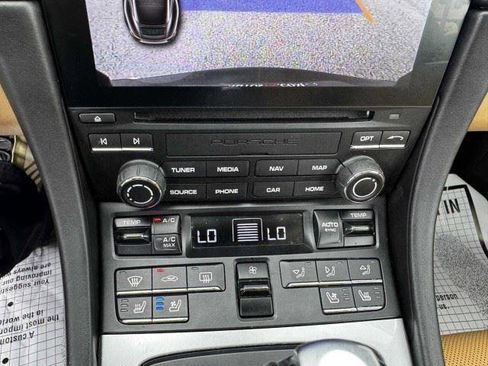 Used 2019 Porsche 911 Targa 4 AWD/4WD image 31