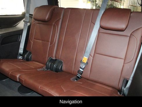 Used 2019 Chevrolet Tahoe Premier w/ Premier Plus Edition image 14