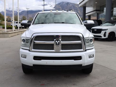 Used 2014 RAM 3500 Laramie Longhorn AWD/4WD image 9