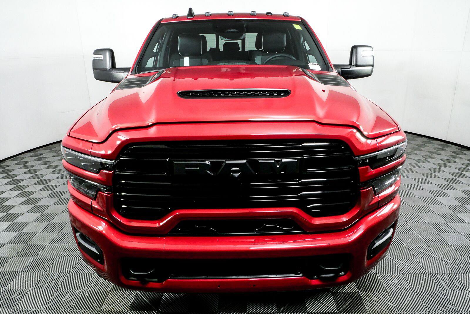 Used 2026 RAM 2500 Laramie w/ Night Edition AWD/4WD image 25