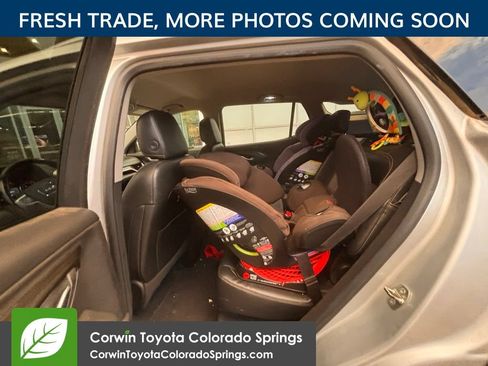 Used 2019 GMC Terrain SLT AWD/4WD image 10