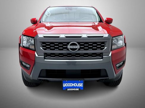 Certified 2025 Nissan Frontier SV w/ SV Convenience Package AWD/4WD image 2