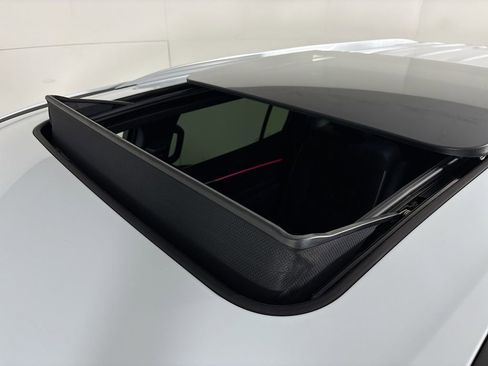 New 2026 Buick Enclave Avenir w/ Super Cruise Package image 22