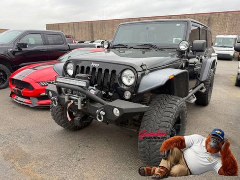 Used 2014 Jeep Wrangler Unlimited Sport w/ Quick Order Package 24S AWD/4WD image 1