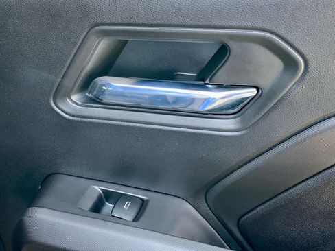 New 2025 GMC Canyon Elevation w/ Convenience Package image 57