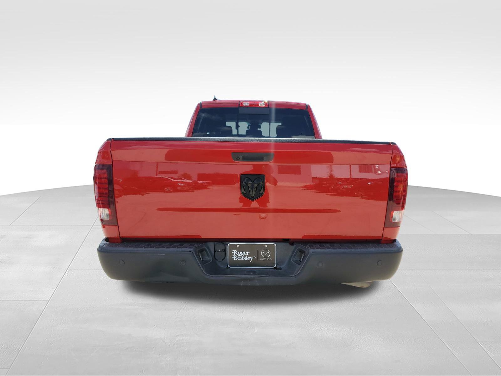 Used 2019 RAM 1500 Warlock RWD image 6