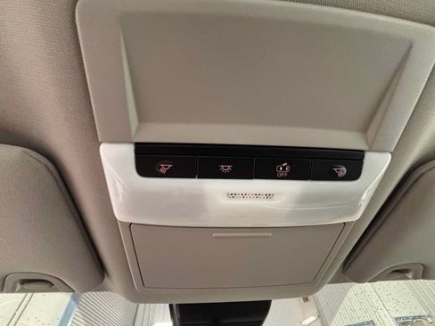 Used 2025 Nissan Altima 2.5 SV FWD image 28