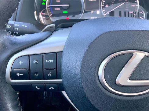 Used 2020 Lexus RX 450h AWD w/ Premium Package image 23