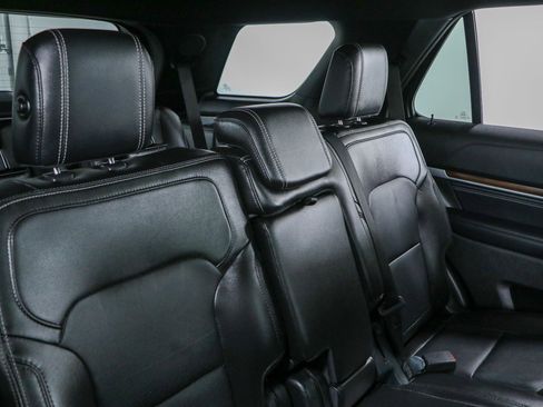 Used 2018 Ford Explorer Limited w/ Ford Safe & Smart Package AWD/4WD image 29