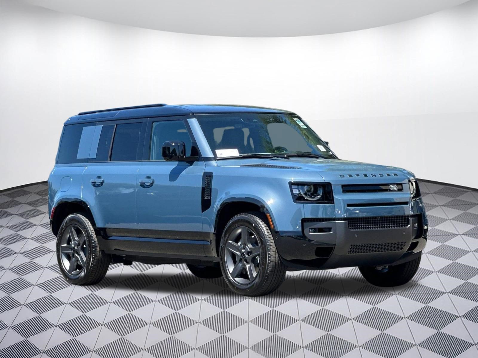 New 2026 Land Rover Defender 110 X-Dynamic SE AWD/4WD image 6