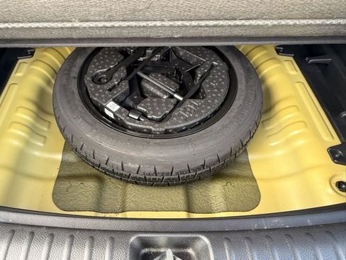 Used 2021 Kia Seltos SX w/ SX Sunroof Package image 40