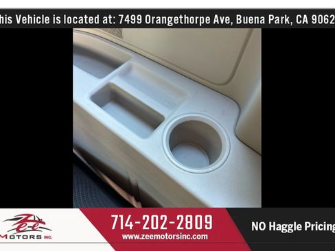 Used 2016 Dodge Grand Caravan American Value Package image 32