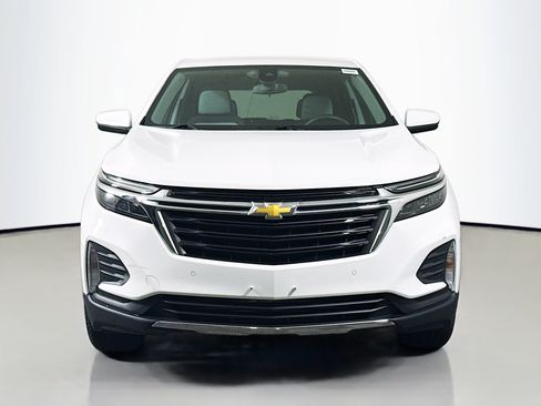 Used 2023 Chevrolet Equinox LT FWD image 2