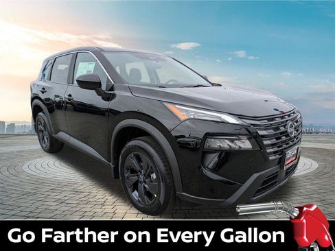 New 2026 Nissan Rogue SV FWD image 1