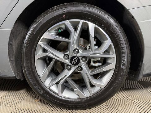 Certified 2023 Hyundai Sonata SEL w/ Convenience Package image 20