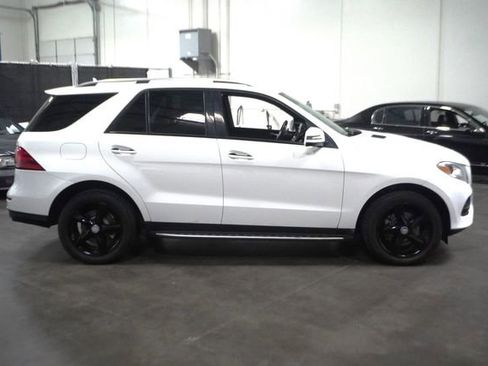 Used 2016 Mercedes-Benz GLE 350 image 4