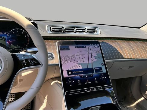 Used 2022 Mercedes-Benz S 580 4MATIC Sedan image 7