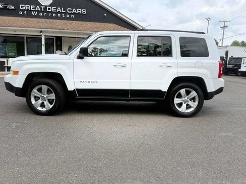 Used 2016 Jeep Patriot Sport w/ Power Value Group AWD/4WD image 4