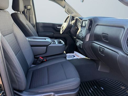 Used 2023 Chevrolet Silverado 1500 Custom image 15