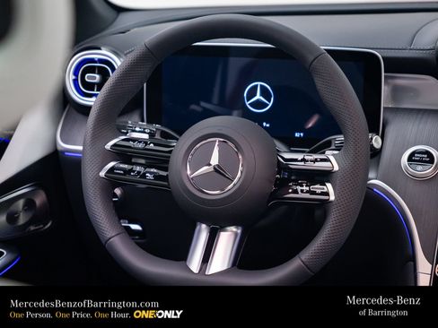 New 2026 Mercedes-Benz GLC 300 4MATIC image 12