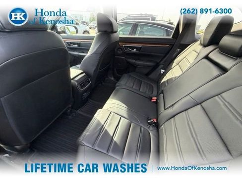 Used 2020 Honda CR-V Touring image 9