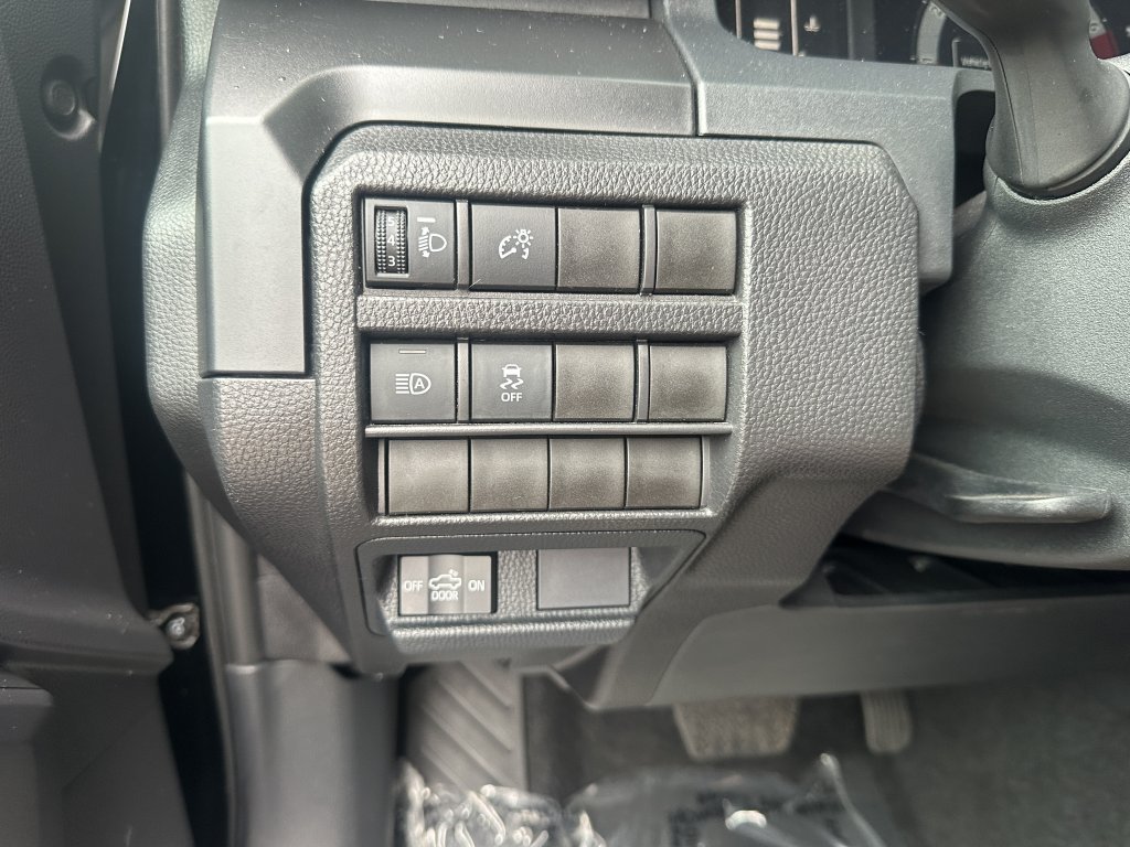 Used 2024 Toyota Tacoma SR w/ SR Upgrade Package RWD image 27